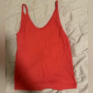 Universal Thread Tank